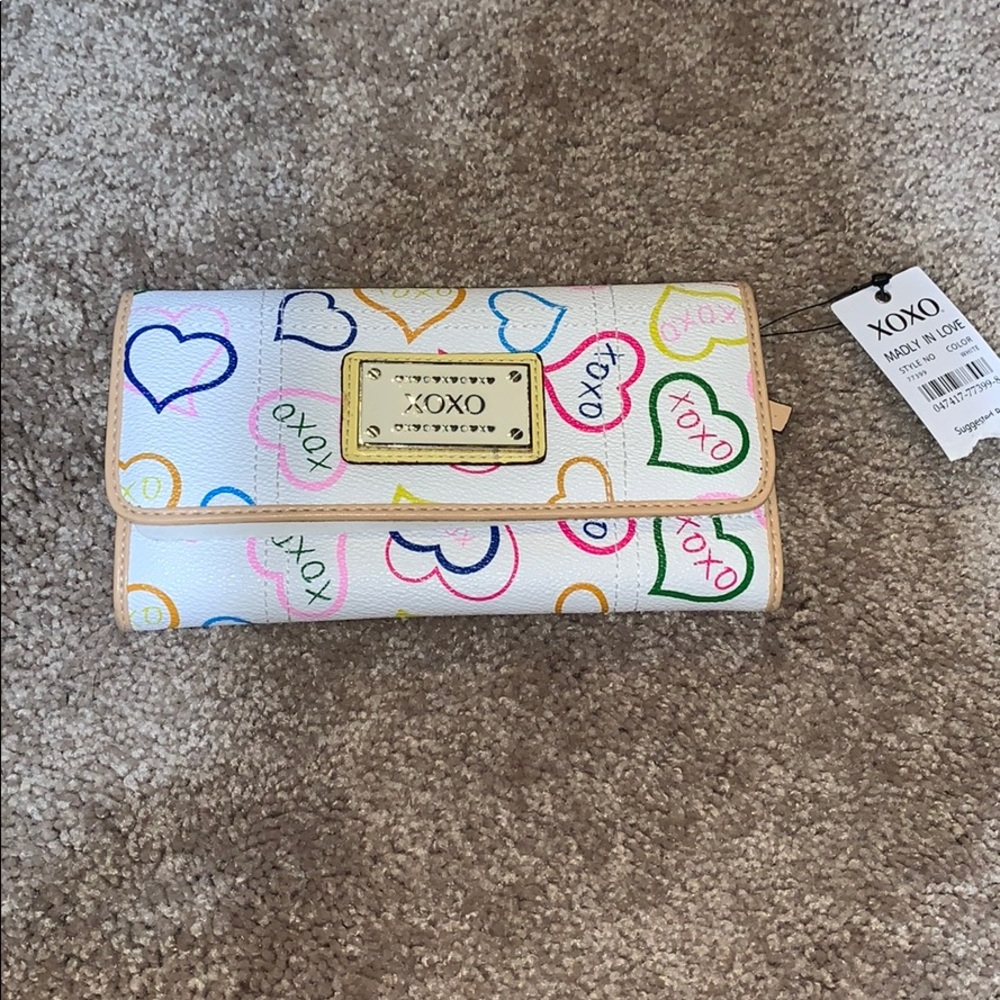 XOXO Heart Wallet